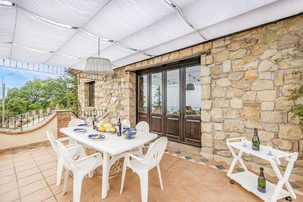 La Villa Di Nonna Angela Pisciotta Buitenkant foto
